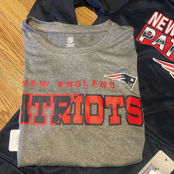 NFL New England Patriots Bundle L - 12/14 NWT - Picture 3 of 6